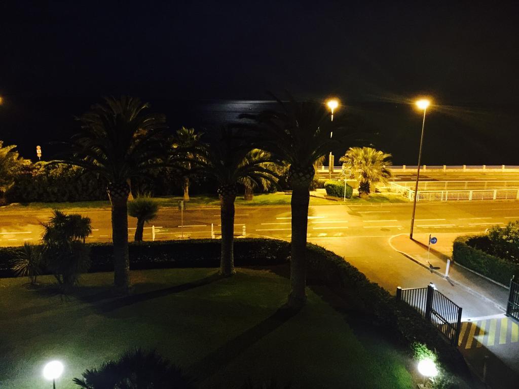 Dionysos Vue Mer Cannes Zewnętrze zdjęcie